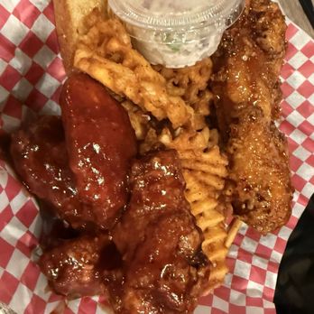 Top Tenders & Wings - Wings 2+2 waffle fries & drinks - Chicken Wings Near Me - Redondo Beach, California