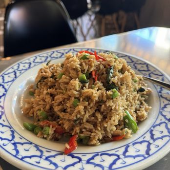 Pineapple Thai - Basil Beef Fried Rice (replaced with chicken) - Thai Near Me - Cupertino, California