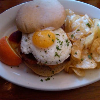 Lucky's Cafe - Lucky's Burger - Coffee & Tea Near Me - Cleveland, Ohio