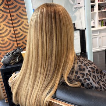 1. Sunflower Salon