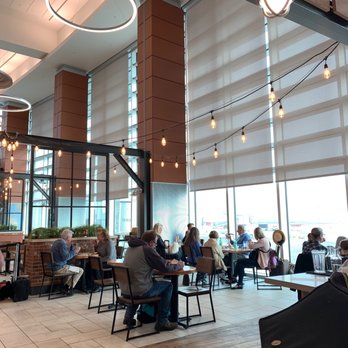 Prospect Hill Brewhouse - Airport Lounges Near Me - Grand Rapids, Michigan Prospect Hill Brewhouse - Airport Lounges Near Me - Grand Rapids, Michigan