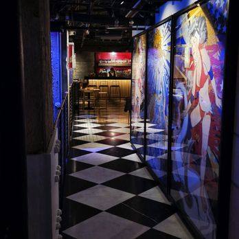 Mrs Fish - Second Level Art - Cocktail Bars Near Me - Los Angeles, California