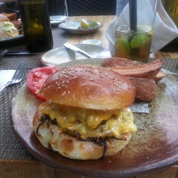 Husk - Ta-daaa.....presenting the Husk cheeseburger.... (take a bite......'nuff said) - American Near Me - Charleston, South Carolina Husk - Ta-daaa.....presenting the Husk cheeseburger.... (take a bite......'nuff said) - American Near Me - Charleston, South Carolina
