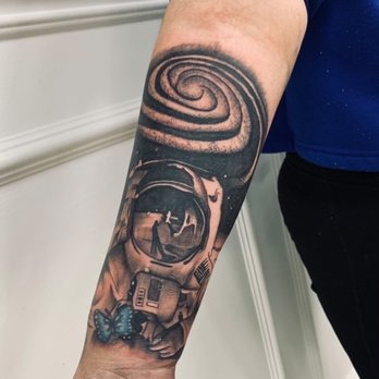 Bridge City Tattoos - Danny tattoos! - Tattoo Near Me - Rialto, California Bridge City Tattoos - Danny tattoos! - Tattoo Near Me - Rialto, California