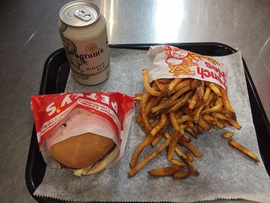 Petey’s Burger by null