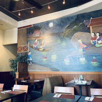 Thai Lotus - Interior seating area - Thai Near Me - Corona, California Thai Lotus - Interior seating area - Thai Near Me - Corona, California