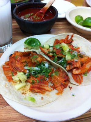 El Patio y las Ranas by null