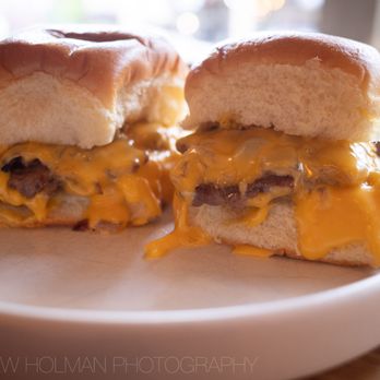 Canard - sliders - Wine Bars Near Me - Portland, Oregon Canard - sliders - Wine Bars Near Me - Portland, Oregon