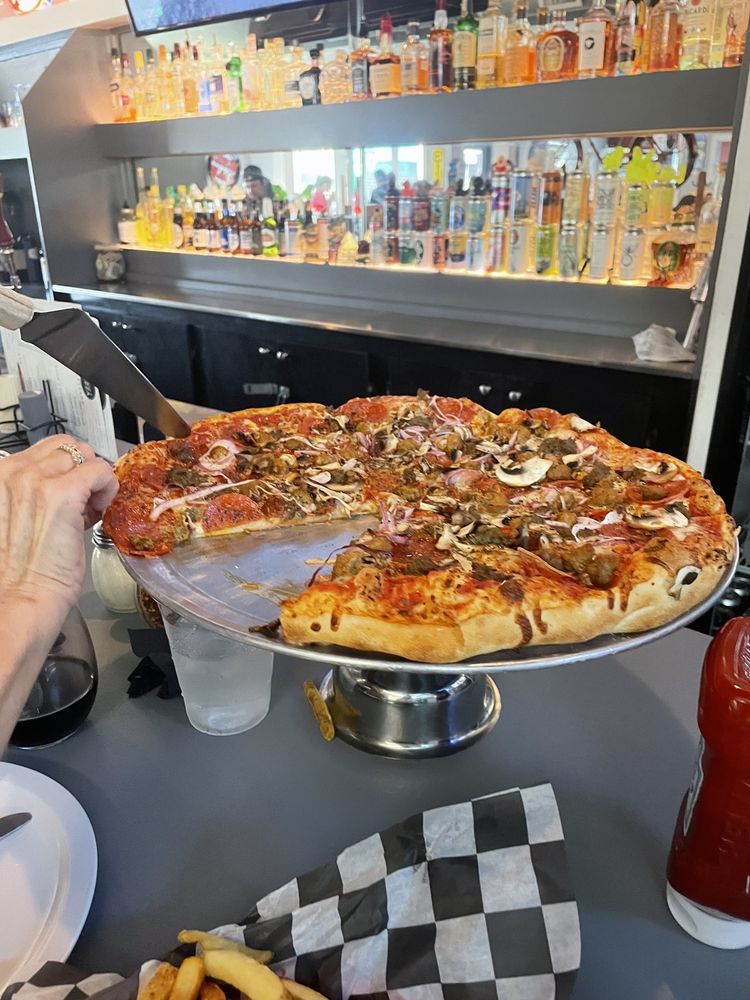 Cosmos Pizza