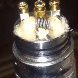 Smoker’s cave & Convenience