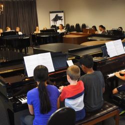 Noteworthy Piano Studio - Glorious Grands rehearsal.