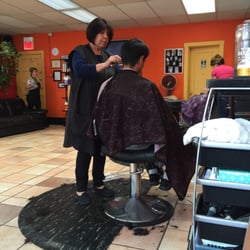 X-Pert Cuts - Getting my hair cut by Yolanda :)