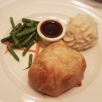 Hy's Steak House - Beef wellington - Steakhouses Near Me - Honolulu, Hawaii Hy's Steak House - Beef wellington - Steakhouses Near Me - Honolulu, Hawaii
