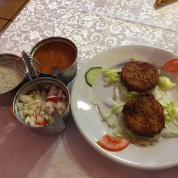 Taj Mahal - Onion Bhaji - Indian Near Me - Platja d'Aro, GI