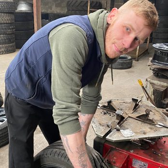 Sean Mc Manus Tyres Drogheda - Tires Near Me - Drogheda, LH