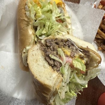 Peppi's - Burgers Near Me - Pittsburgh, Pennsylvania