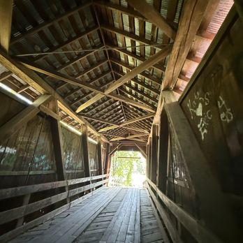 Bean Blossom Covered Bridge - The downward truss is a Howe design. - Landmarks & Historical Buildings Near Me - Nashville, Indiana