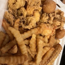 Cajun Seafood & Wings - Fried Calamari
