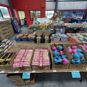 STX Fireworks - Fireworks Near Me - Danbury, Wisconsin STX Fireworks - Fireworks Near Me - Danbury, Wisconsin