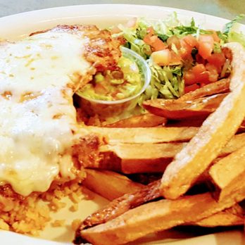 Gonzalez Restaurant - Pechuga de pollo with Jack Cheese a la Parrilla with Rice, Salad & (Guac-No onions,Yay!) - Mexican Near Me - Dallas, Texas Gonzalez Restaurant - Pechuga de pollo with Jack Cheese a la Parrilla with Rice, Salad & (Guac-No onions,Yay!) - Mexican Near Me - Dallas, Texas