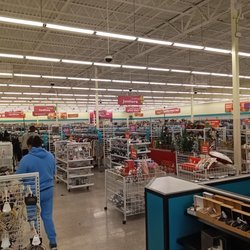 dd's DISCOUNTS - Big