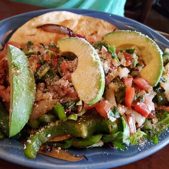 El Toro Viejo - Fajita salad. Very good flavor. Lacked chicken on the dish - Mexican Near Me - Logan, Utah El Toro Viejo - Fajita salad. Very good flavor. Lacked chicken on the dish - Mexican Near Me - Logan, Utah