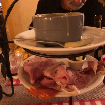 La Vache à Carreaux - Restaurants Near Me - Avignon, 84 La Vache à Carreaux - Restaurants Near Me - Avignon, 84
