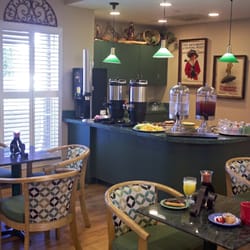 Belmont Village Senior Living - Bistro for Casual Dining