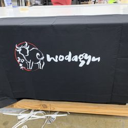 Show Off Your Threads - Custom Table Cover