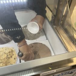 Jimmies Ice Cream - OMG so yummy I love all that is chocolate and peanut butter