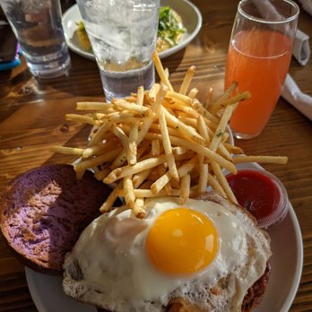 CRAFTkitchen - K.F.C. on ube bun. Crunchy, spicy, sweet, and delicious. - New American Near Me - Henderson, Nevada