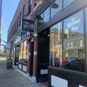 Vic Village Tavern - Outside - Beer Bar Near Me - Columbus, Ohio