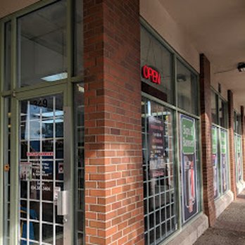 Instant Imprints - Signmaking Near Me - New Westminster, British Columbia