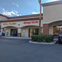 Located in the middle between other businesses.