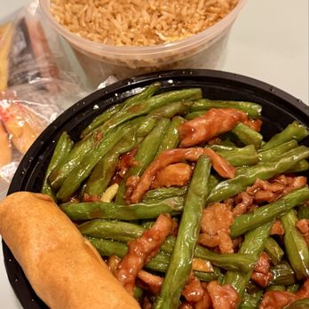 Tang Pavilion - Chicken with String Beans - Shanghainese Near Me - New York, New York