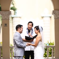 Hawaiian Creative Weddings - Rev. David officiating our wedding on Nov. 28, 2015 at YWCA Laniakea.