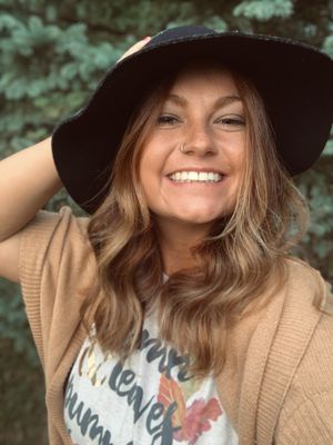 REVIVE SALON - Updated January 2025 - 10 Photos - 142 Riverfront Plz