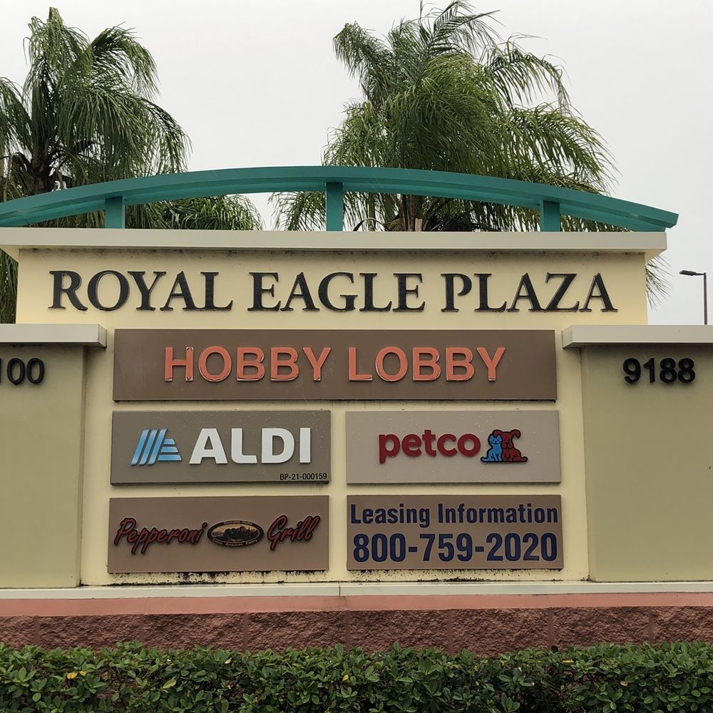 Royal Eagle Plaza - Shopping Centers Near Me - Coral Springs, Florida Royal Eagle Plaza - Shopping Centers Near Me - Coral Springs, Florida