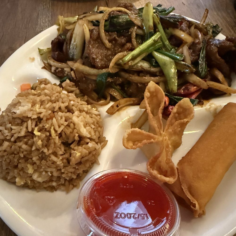 Dragon Bite - Mongolian Beef Combo Dinner - Chinese Near Me - Henderson, Nevada Dragon Bite - Mongolian Beef Combo Dinner - Chinese Near Me - Henderson, Nevada