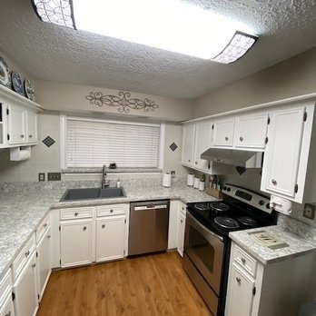 Wave Granite & Marble - Kitchen Main - Countertop Installation Near Me - Houston, Texas Wave Granite & Marble - Kitchen Main - Countertop Installation Near Me - Houston, Texas