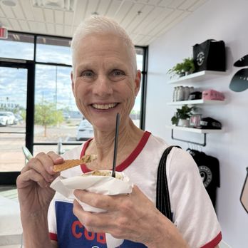 Negranti Creamery - Mom excited to try ice cream made with sheep's milk - Ice Cream & Frozen Yogurt Near Me - Peoria, Arizona Negranti Creamery - Mom excited to try ice cream made with sheep's milk - Ice Cream & Frozen Yogurt Near Me - Peoria, Arizona