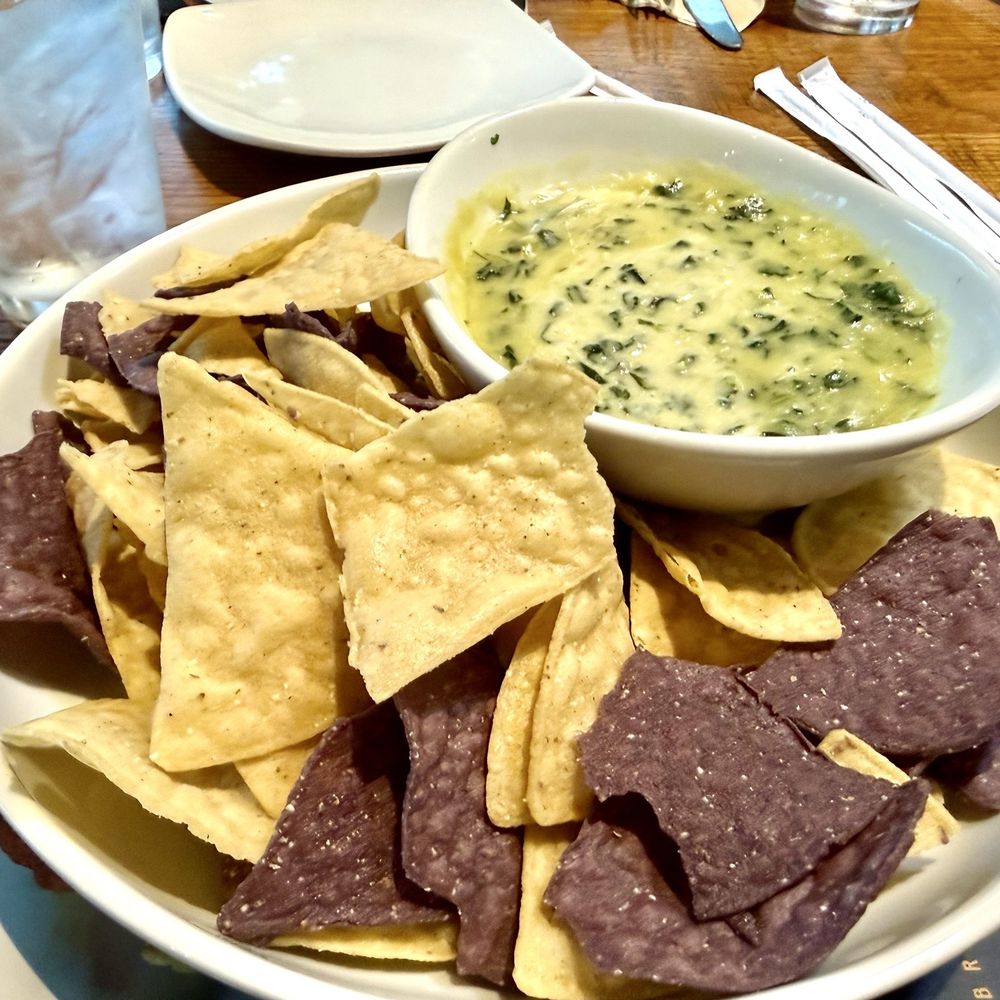 California Pizza Kitchen - Artichokes & Chips dip - Pizza Near Me - Honolulu, Hawaii California Pizza Kitchen - Artichokes & Chips dip - Pizza Near Me - Honolulu, Hawaii