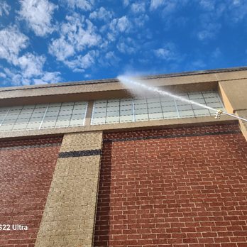 MBM Window Cleaning - Commercial pressure washing - Window Washing Near Me - Buford, Georgia