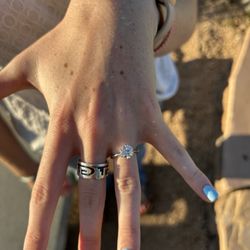 Wolf Diamonds