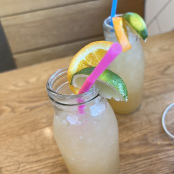 Big Buns - Sangria - Burgers Near Me - Arlington, Virginia Big Buns - Sangria - Burgers Near Me - Arlington, Virginia