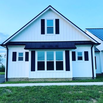 Ferguson Exteriors - Farm House - Windows Installation Near Me Ferguson Exteriors - Farm House - Windows Installation Near Me