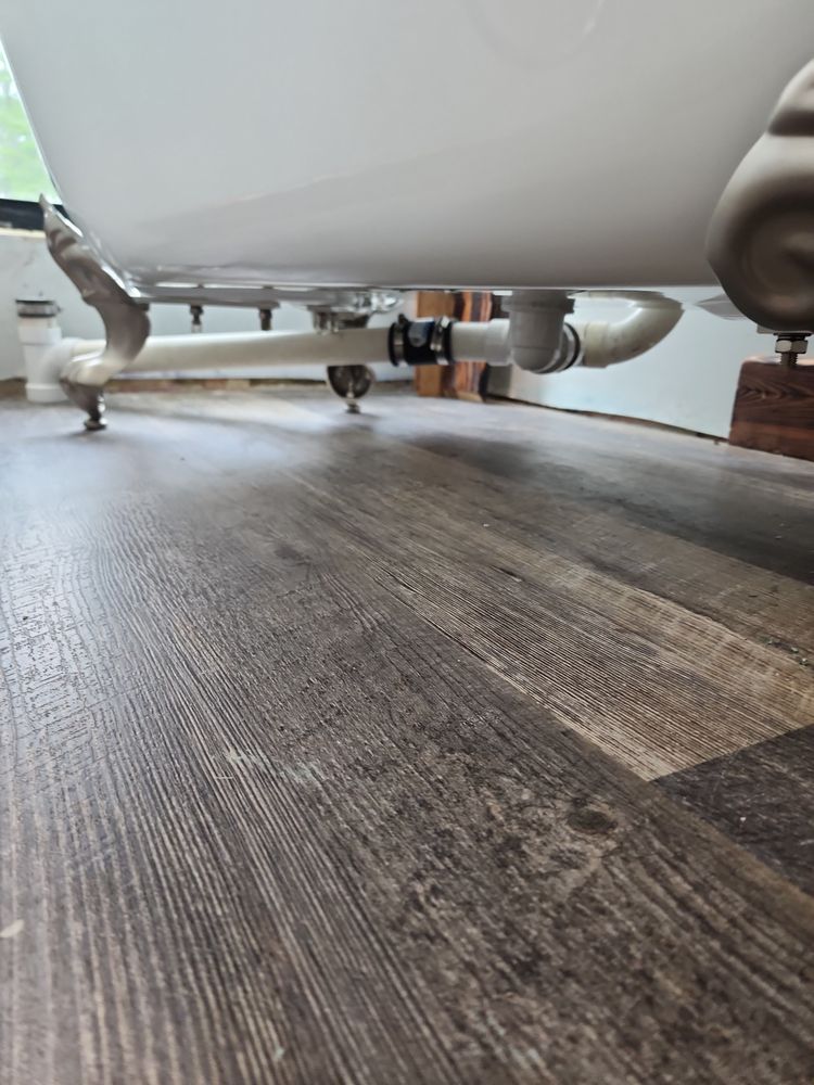 Slide of Colombo Services