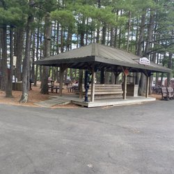 Sunny Hill Resort & Golf Course - Lake Loree