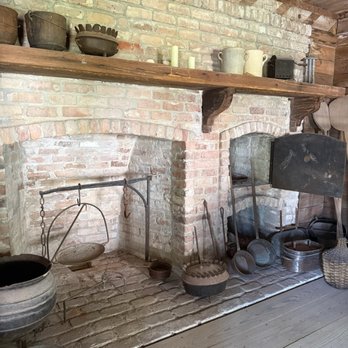 Whitney Plantation - Museums Near Me - Wallace, Louisiana