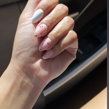 Nail Tech - Nail Salons Near Me - Henderson, Nevada
